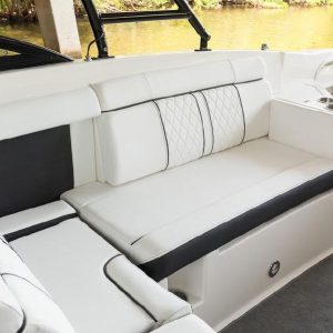 2015 Sea Ray 270 Sundeck