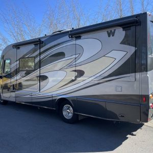 2013 Winnebago VIA 25Q