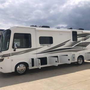 2018 Jayco Class A RV PRECEPT 31UL