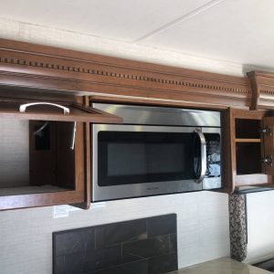 2018 Jayco Class A RV PRECEPT 31UL