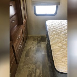 2018 Jayco Class A RV PRECEPT 31UL