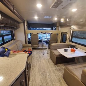 2019 Thor Motor Coach Class A RV HURRICANE 29M