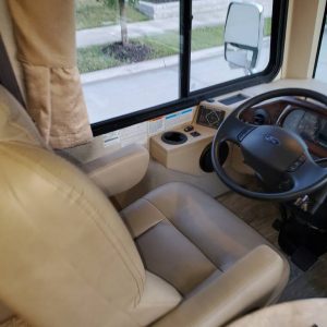 2019 Thor Motor Coach Class A RV HURRICANE 29M