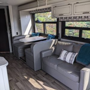 2020 Jayco Class A RV ALANTE 26X