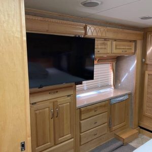 2005 Monaco Class A RV WINDSOR 40PAQ