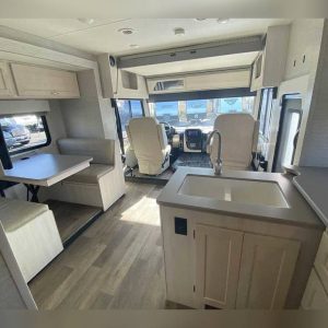 2020 Winnebago Class A RV INTENT 28Y