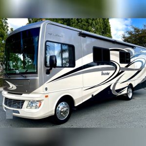 2014 Fleetwood Class A RV BOUNDER 33C