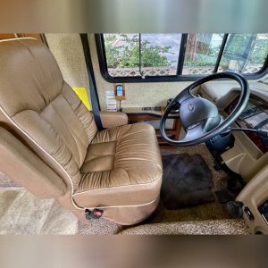 2014 Fleetwood Class A RV BOUNDER 33C