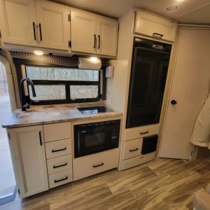 2021 Thor Motor Coach Class B RV Compass 23TW AWD