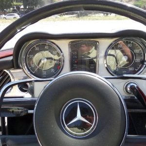 1967 Mercedes-Benz 250SL