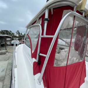 2002 Boston Whaler 255 Conquest