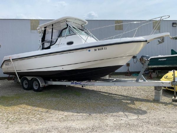 2000 Boston Whaler 28 Outrage