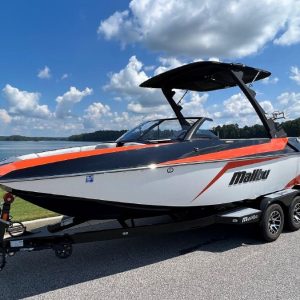 2021 Malibu Wakesetter 21 MLX