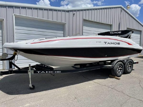 2018 Tracker Tahoe 2150