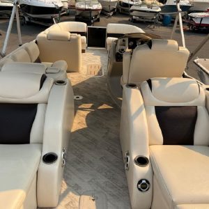 2014 Bennington 2575 RCW Tritoon