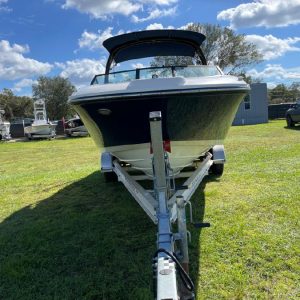 2020 Sea Ray SPX 230 OB