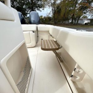 2017 Grady-White CENTER CONSOLE FISHERMAN 257