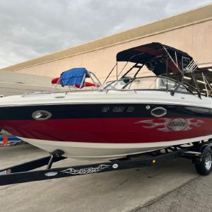 2004 Malibu Wakesetter 25 Ski Wakeboard Boat