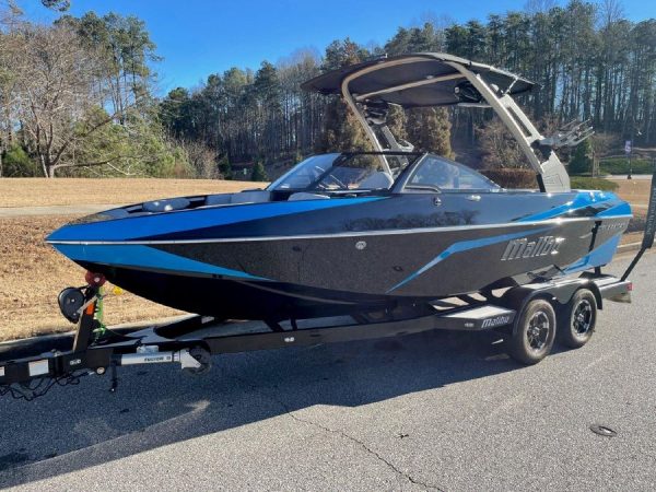 2018 Malibu Wakesetter 21 VLX