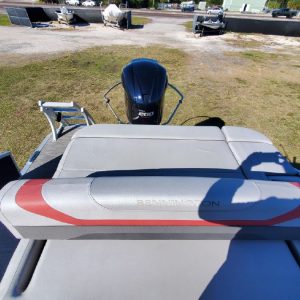 2020 Bennington S22 Center Console Tritoon