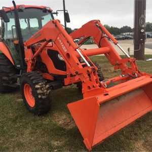 2012 Kubota M5140HDC Tractor