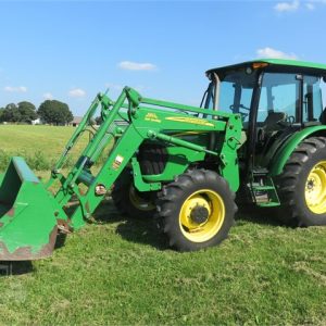 2009 John Deere 5093E Tractor