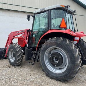 2004 Massey Furguson 5445