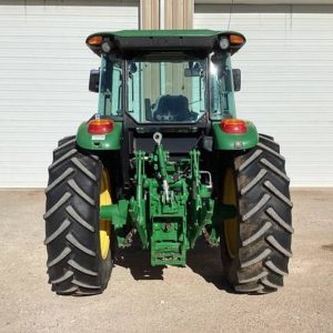 2016 John Deere 6120E MFWD