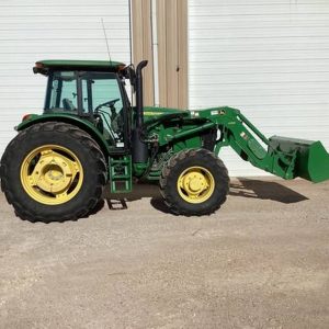 2016 John Deere 6120E MFWD