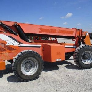 2012 JLG 8042