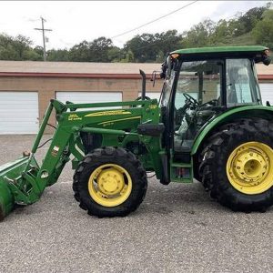 2010 John Deere 5075M