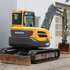 2018 VOLVO ECR88D