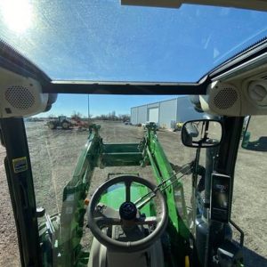 2018 John Deere 5125R MFWD