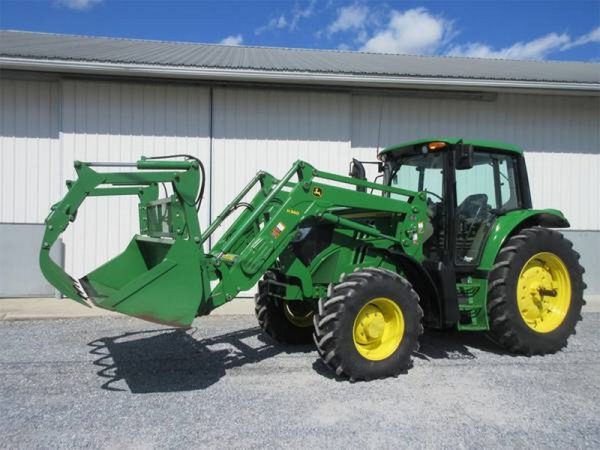 2013 John Deere 6125M