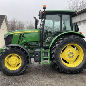 2016 John Deere 6120E