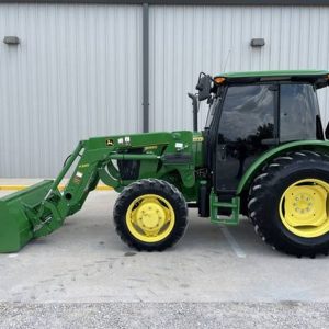 2017 John Deere 5065E Power Reverser