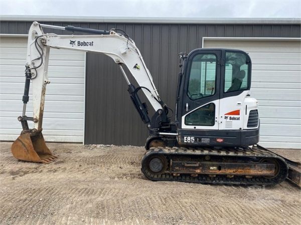 2015 BOBCAT E85