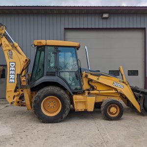 2004 DEERE 310G