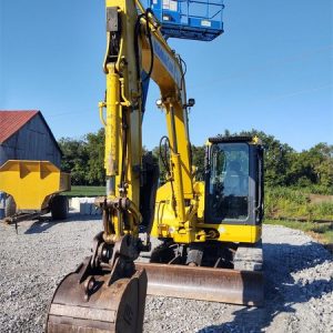 2014 KOMATSU PC88MR-10