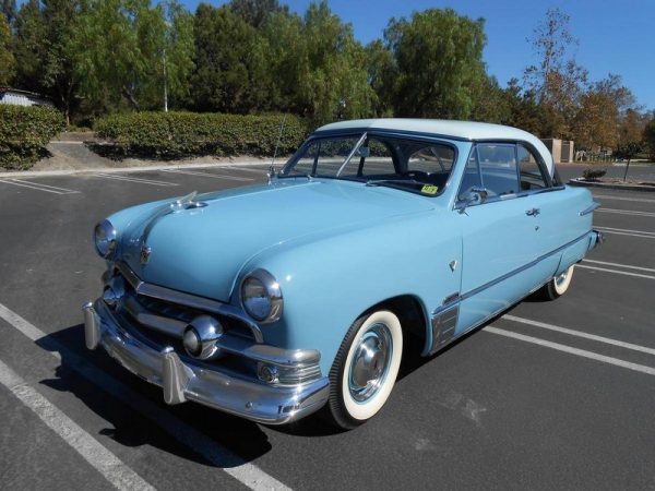 1951 Ford Victoria Custom 2-Dr