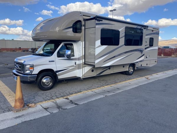 2017 Holiday Rambler Class C RV Vesta 31U