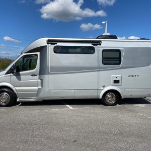 2018 Leisure Travel Class C RV UNITY U24MB