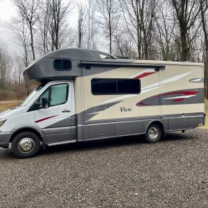 2017 Winnebago Class C RV VIEW 24J