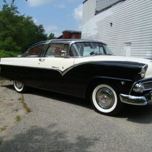 1955 Ford Crown Victoria Skyliner