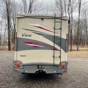 2017 Winnebago Class C RV VIEW 24J