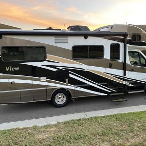 2018 Winnebago Class C RV View 24J