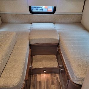 2017 Winnebago Class C RV Navion 24V