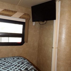 2016 Winnebago Class C RV Aspect 27K