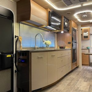 2019 Winnebago Class C RV NAVION 24D