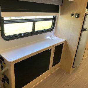 2018 Leisure Travel Class C RV UNITY U24MB